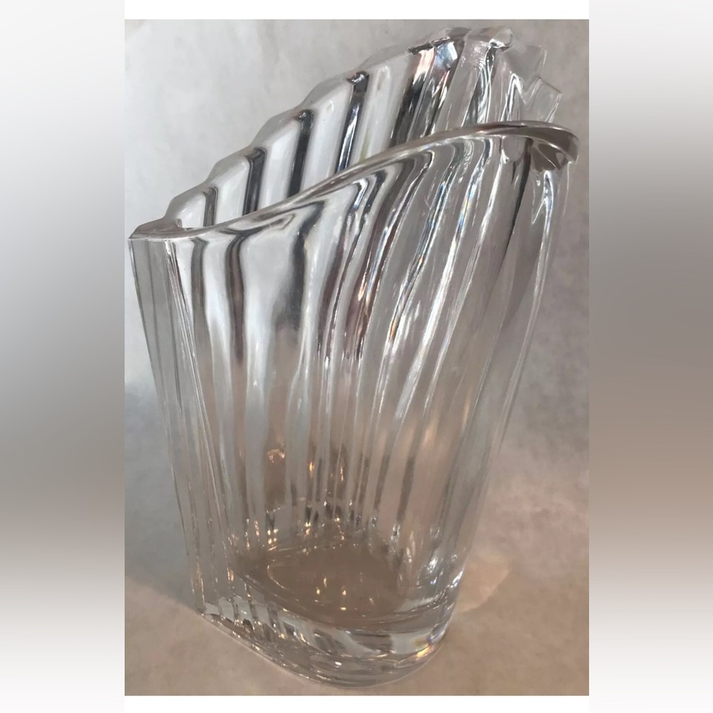 Gorham crystal “Esprit” heart shaped vase - Picture 2 of 3
